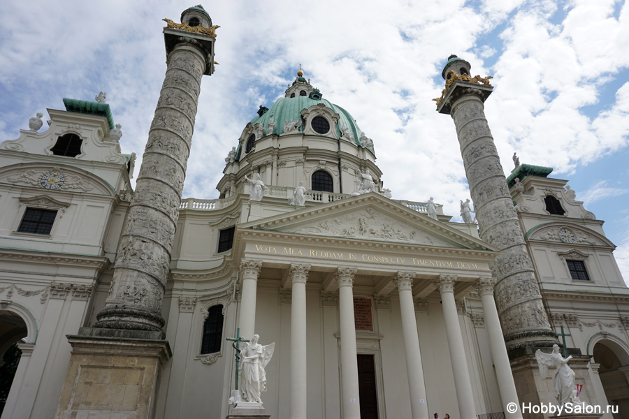 Карлскирхе в Вене