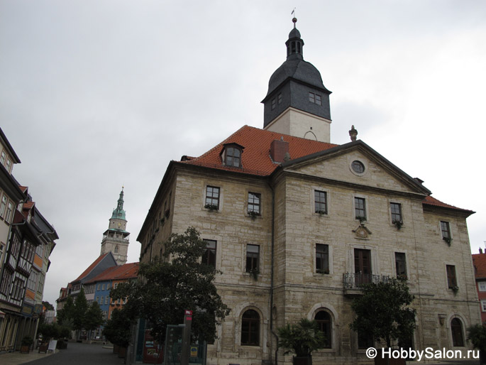 городская ратуша (нем. Rathaus)