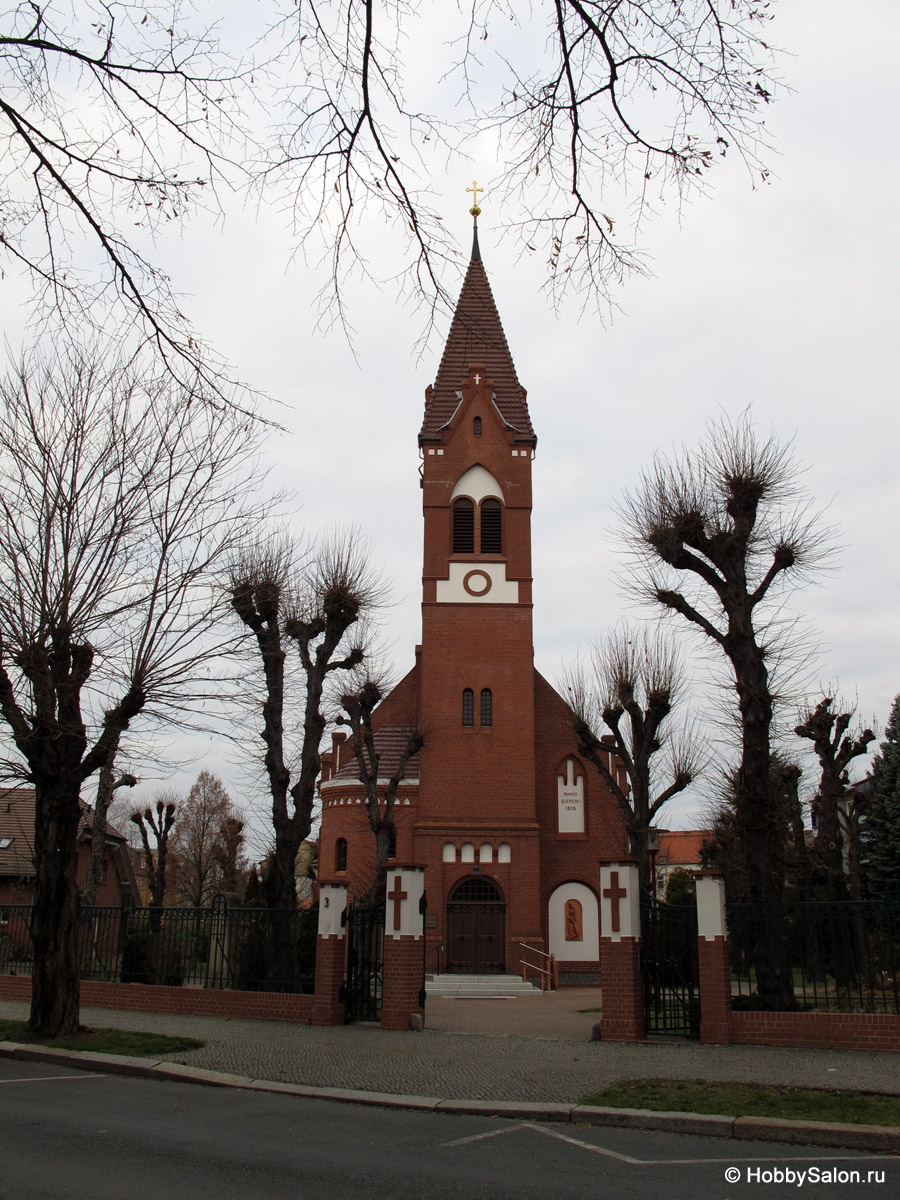 Kirche Sankt Maria Mater Dolorosa