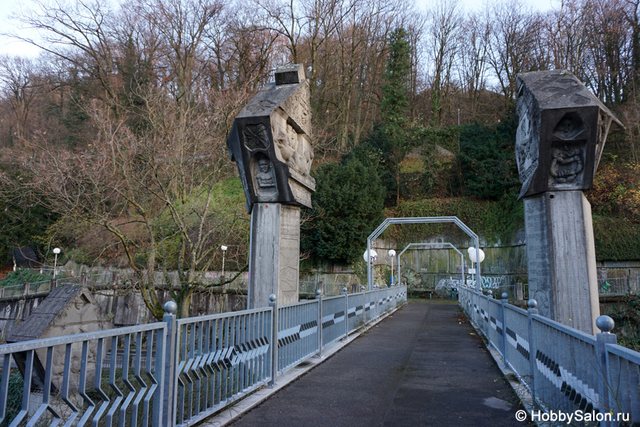 Пешеходный мост Шлоссберг