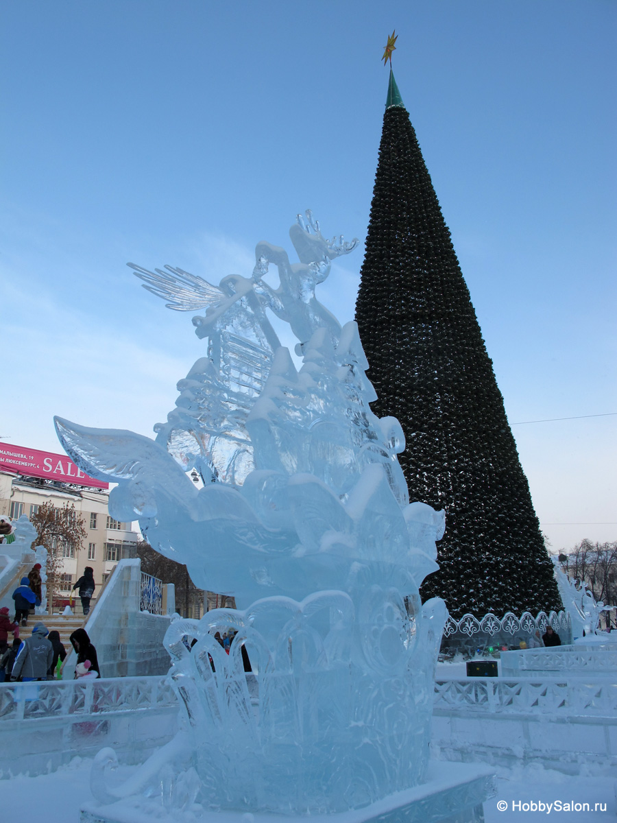 Ледовый городок в Екатеринбурге, фото