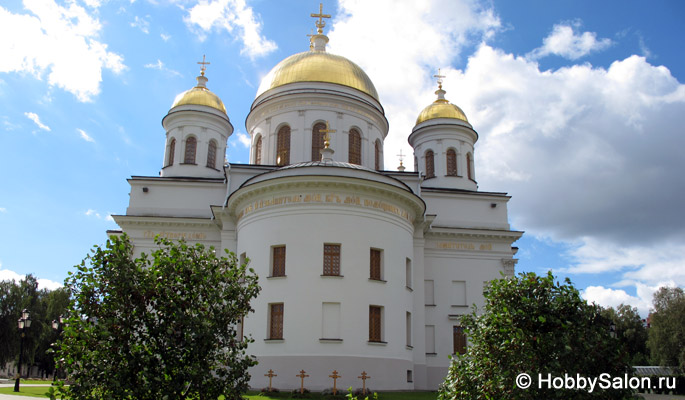 Александро-Невский Ново-Тихвинский женский монастырь в Екатеринбурге