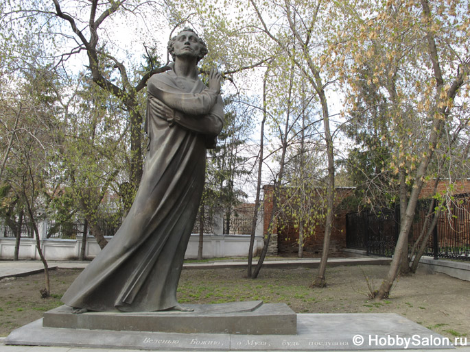 Памятник А. С. Пушкину в Литературном квартале Екатеринбурга