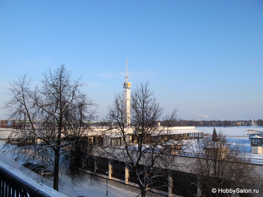 Часовая башня Ярославского речного вокзала