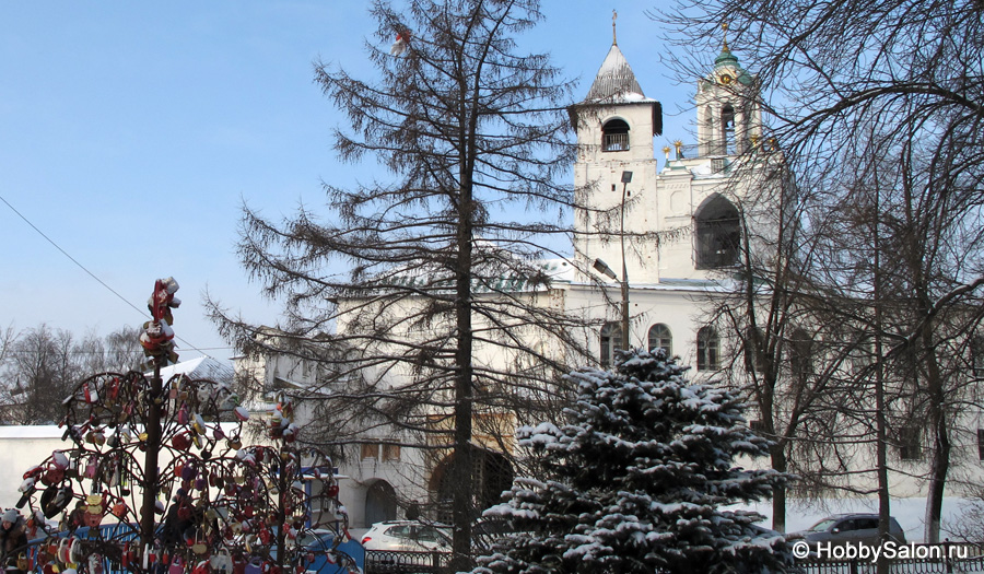 Святые Ворота Спасо-Преображенского монастыря