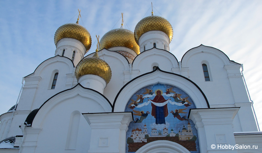 Успенский кафедральный собор в Ярославле