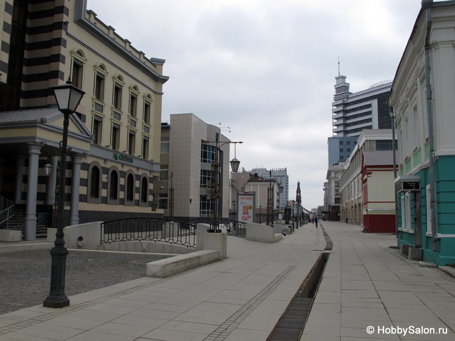 Петербургская улица в Казани