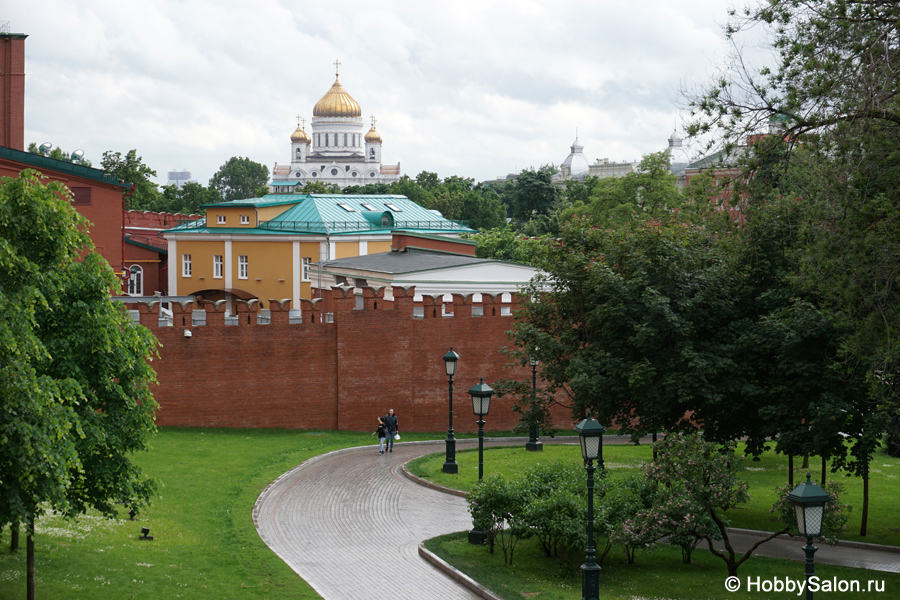 Александровский сад в Москве