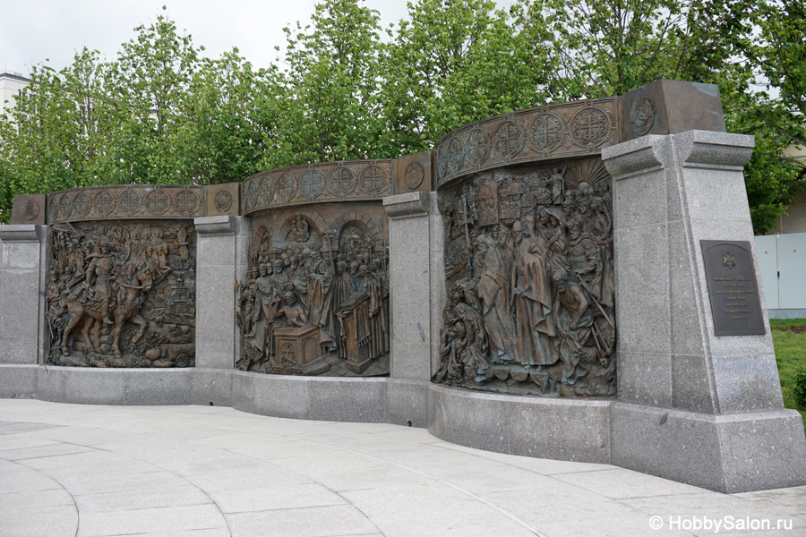 Памятник Владимиру Великому