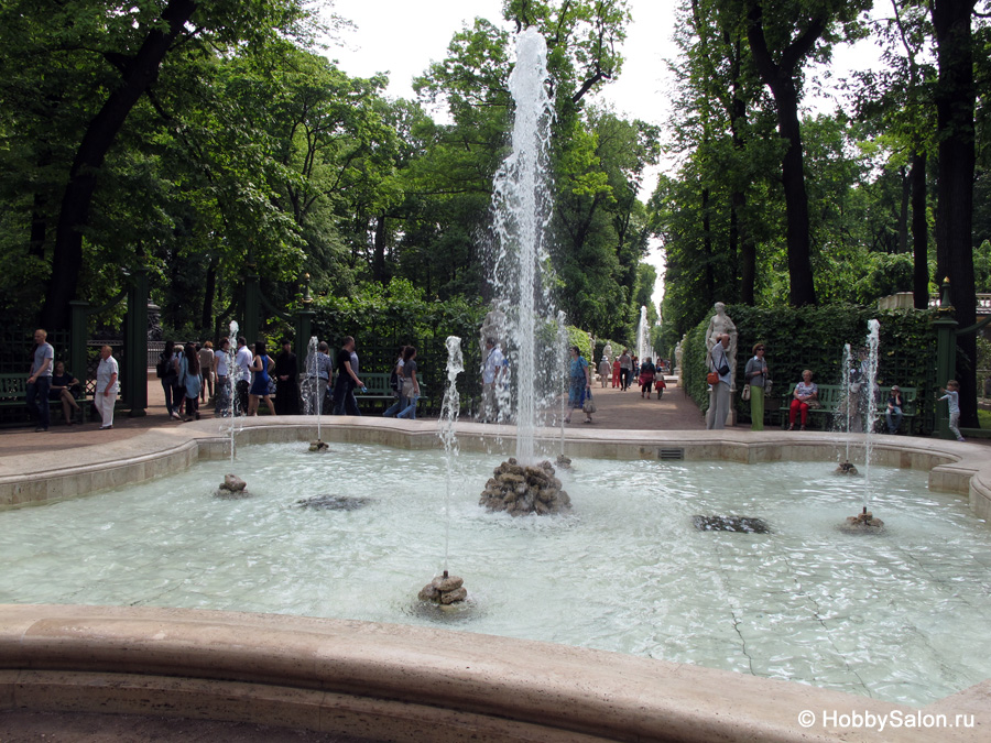 Летний сад в Санкт-Петербурге