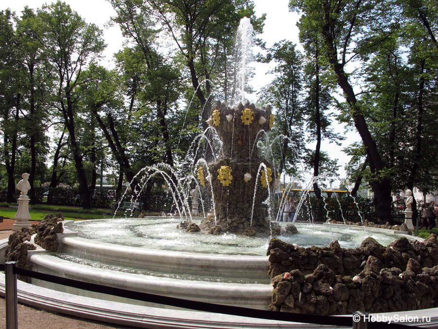 Летний сад в Санкт-Петербурге