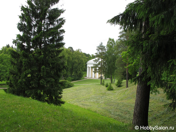 Павловский парк